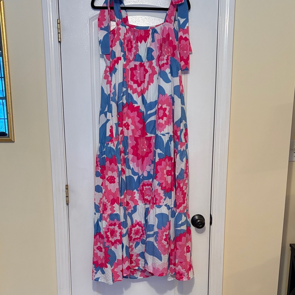 Jude Connally Vibrant Pink and White Maxi Dress - Picture 4 of 4